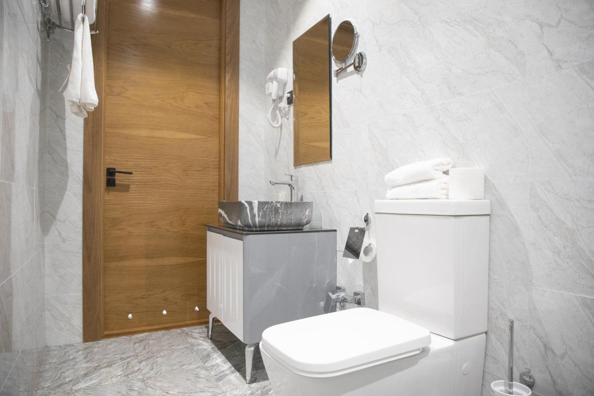 Hotel Marwa Tashkent Pool&Spa Luaran gambar