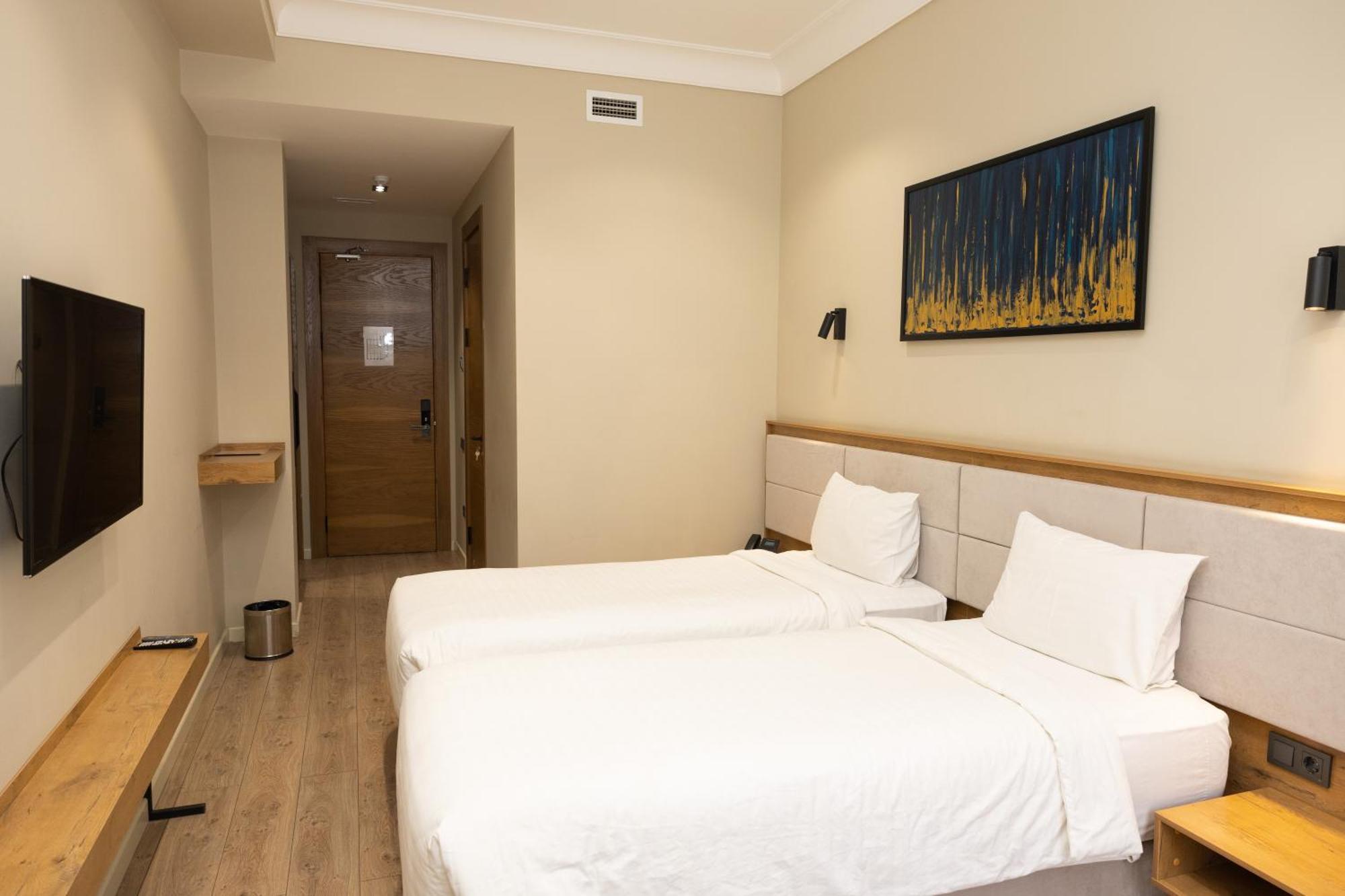 Hotel Marwa Tashkent Pool&Spa Luaran gambar
