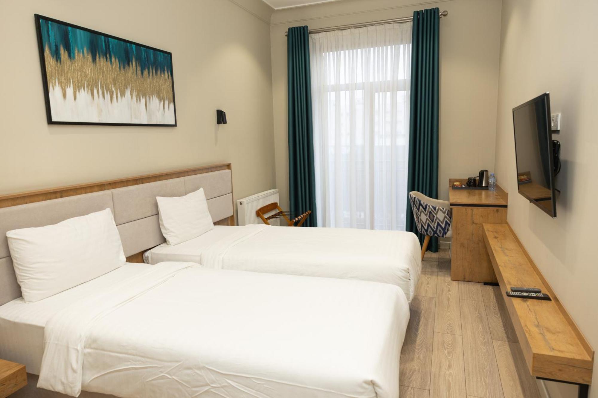 Hotel Marwa Tashkent Pool&Spa Luaran gambar
